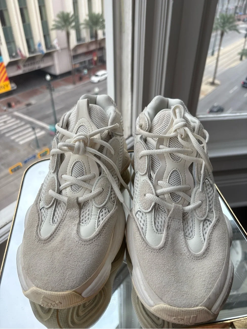 adidas Yeezy 500